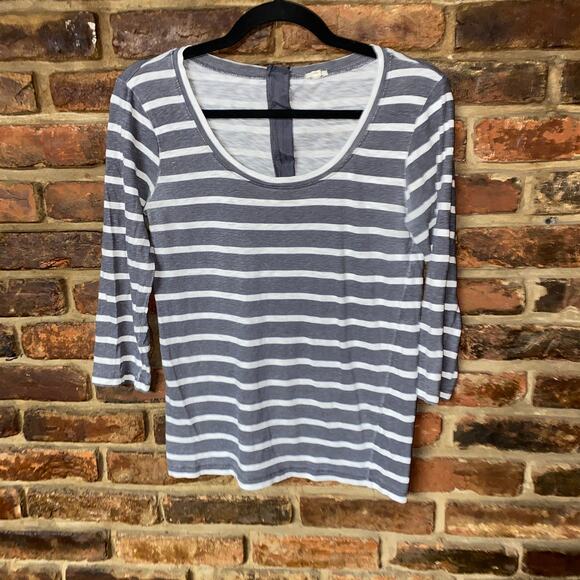 J. Crew Gray Striped Back-Zip 3/4 Sleeve Blouse Women's Size Small - Picture 1 of 6